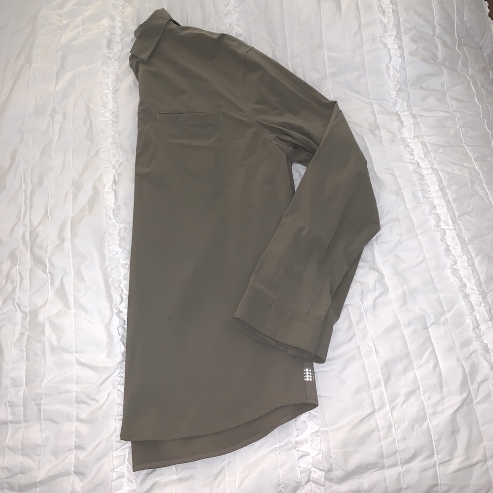 Lululemon Men’s Long Sleeve Button Up